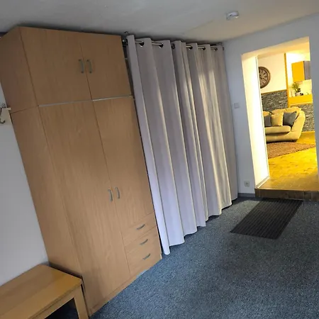 Viktoria Apartment *